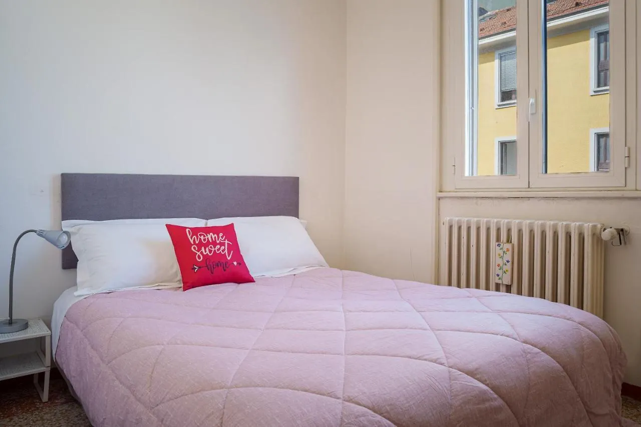 Accomodo Mib13 Bivano Navigli Milan Apartment